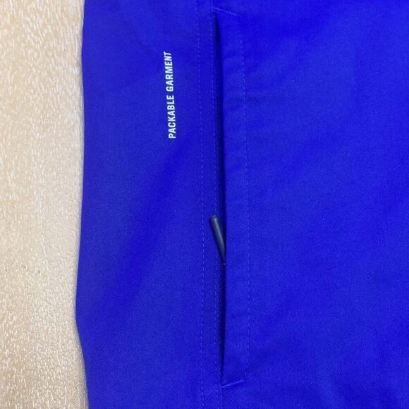 Nike 1/2 Zip Hooded Golf Jacket - Picture 5 of 7